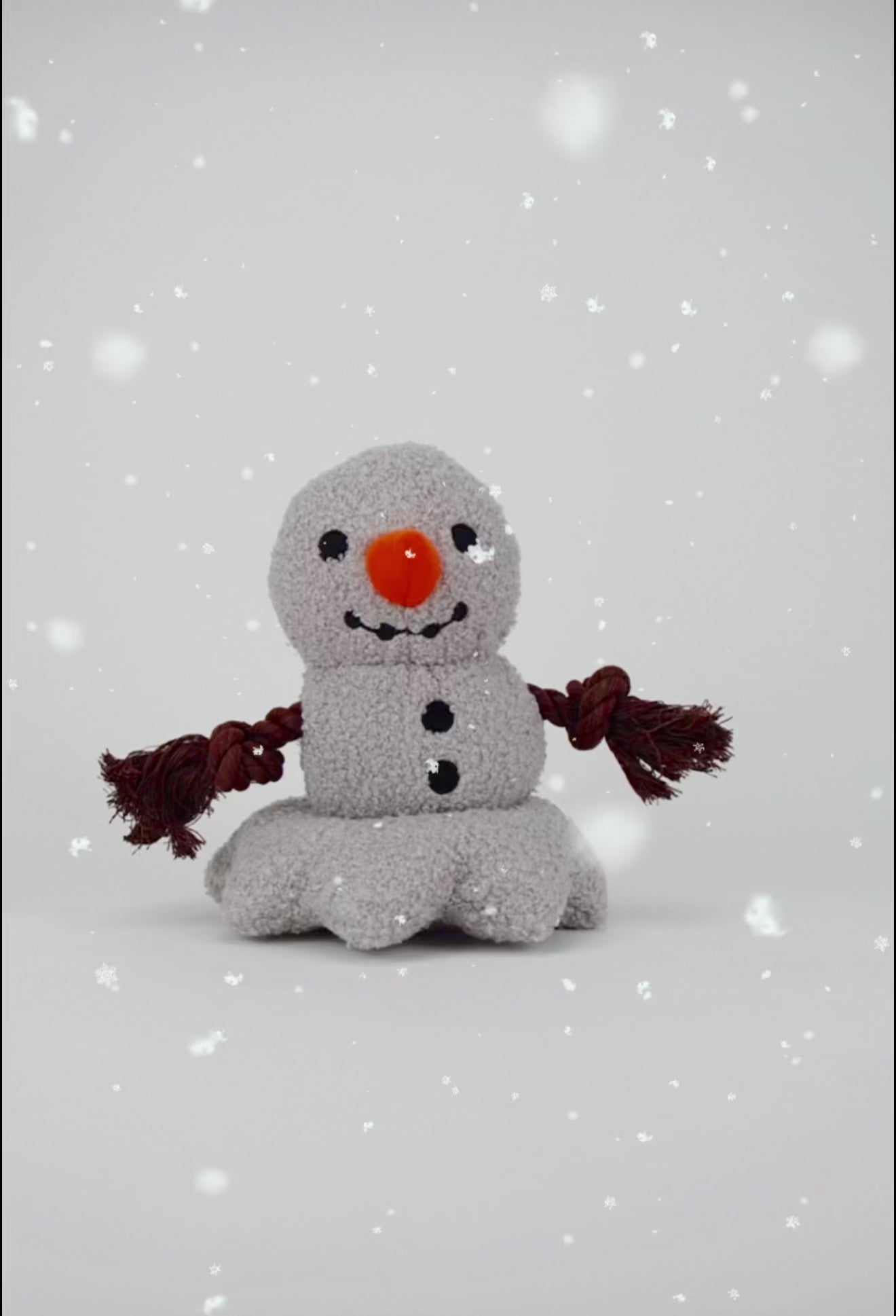 Load video: houndstone melting snowman plush dog toy with squeaker and crinckle paper